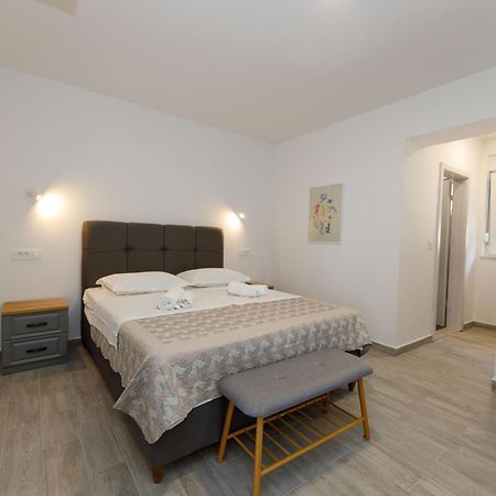 Appartamento Apartman Maro Makarska Esterno foto