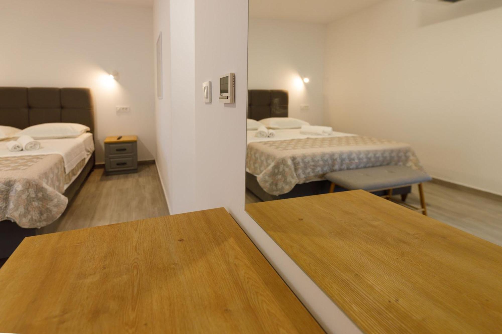 Appartamento Apartman Maro Makarska Esterno foto